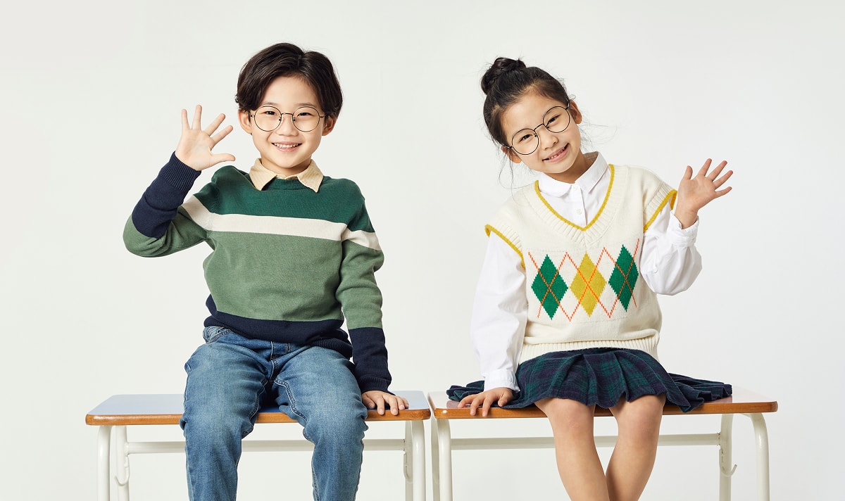 시력이 급격히 나빠지기 시작하는 성장기 어린이